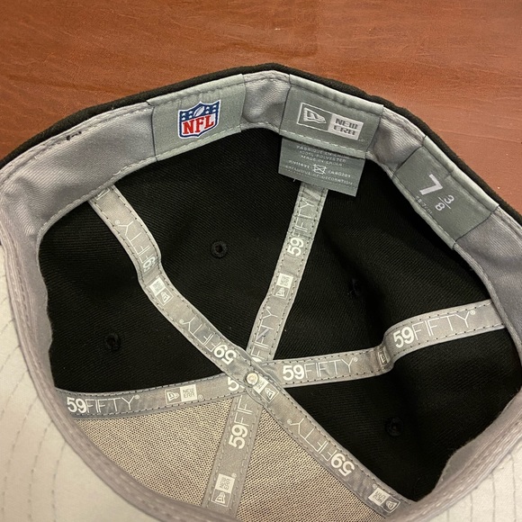 RARE Oakland Raiders 7 3/8 fitted hat - Picture 4 of 4